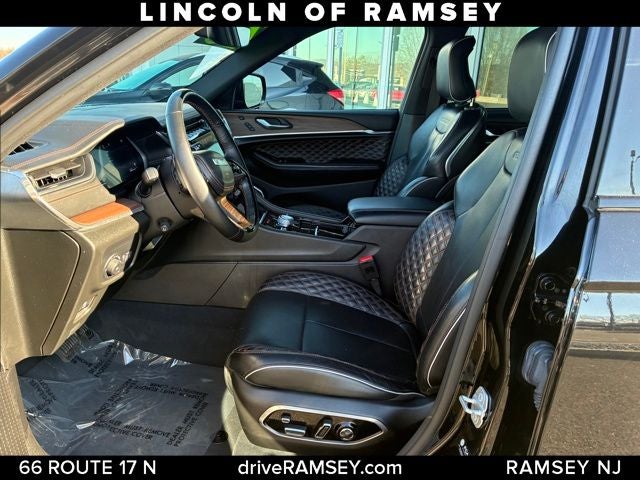 2023 Jeep Grand Cherokee L Summit