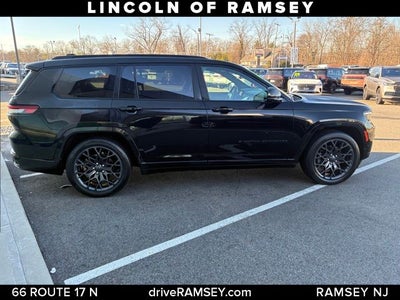 2023 Jeep Grand Cherokee L Summit
