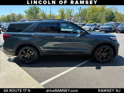 2023 Ford Explorer ST