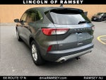 2022 Ford Escape Hybrid SE