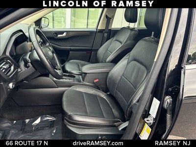 2020 Ford Escape Hybrid Titanium