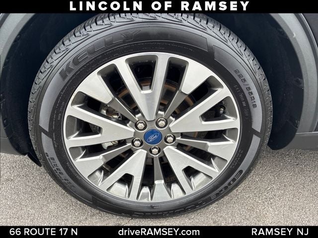 2020 Ford Escape Hybrid Titanium