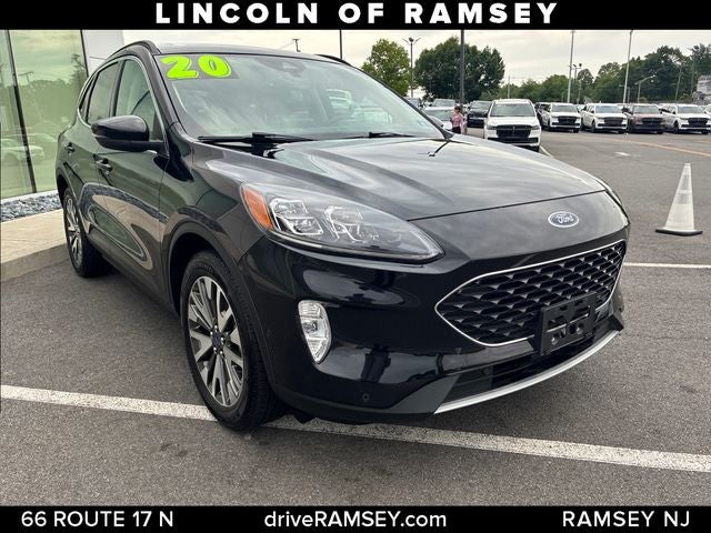 2020 Ford Escape Hybrid Titanium