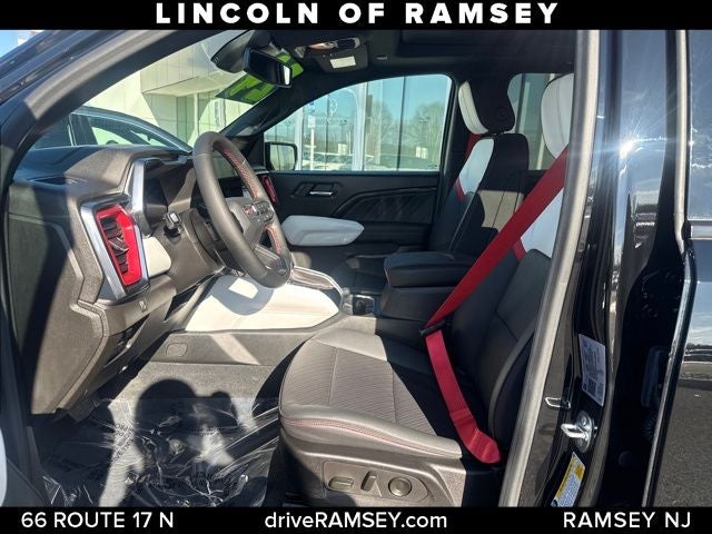 2024 GMC Canyon AT4X