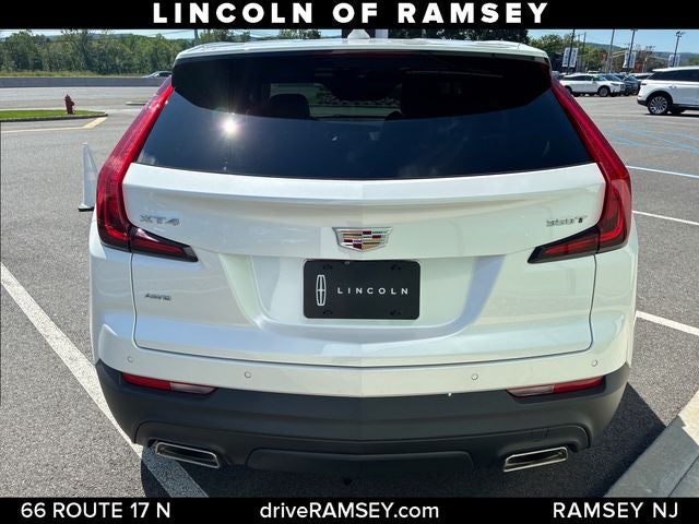 2022 Cadillac XT4 Luxury