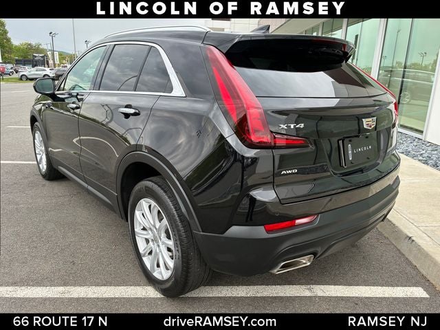 2023 Cadillac XT4 Luxury