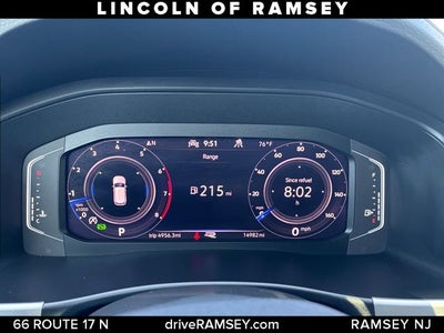 2023 Volkswagen Atlas Cross Sport 3.6L V6 SEL Premium R-Line