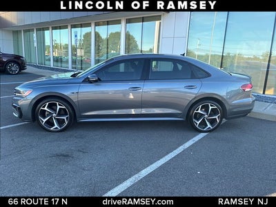 2021 Volkswagen Passat 2.0T R-Line
