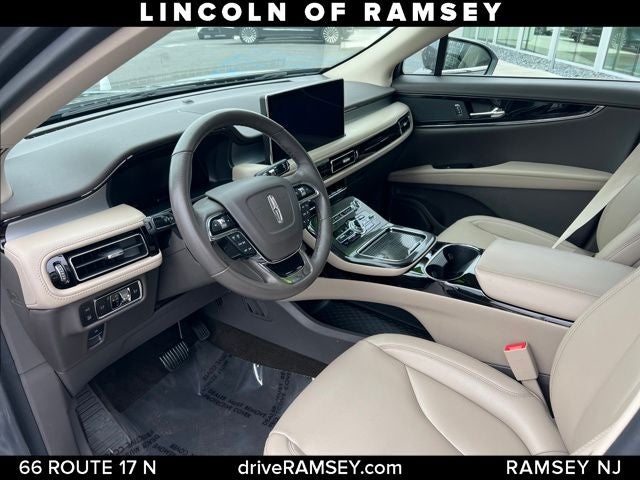 2023 Lincoln Nautilus Standard
