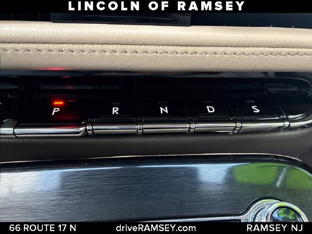 2022 Lincoln Nautilus Standard