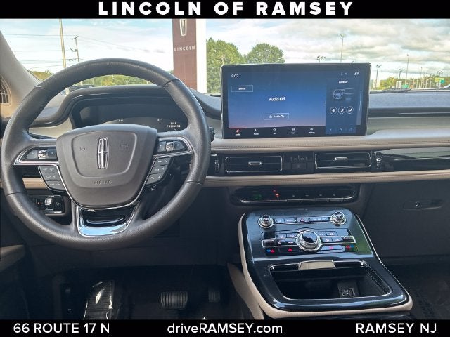2022 Lincoln Nautilus Standard