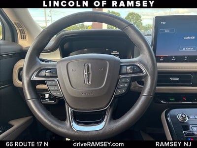 2022 Lincoln Nautilus Standard