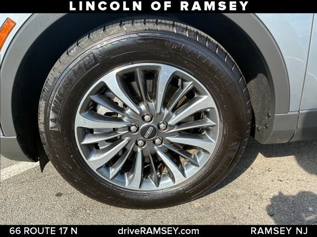 2023 Lincoln Nautilus Standard