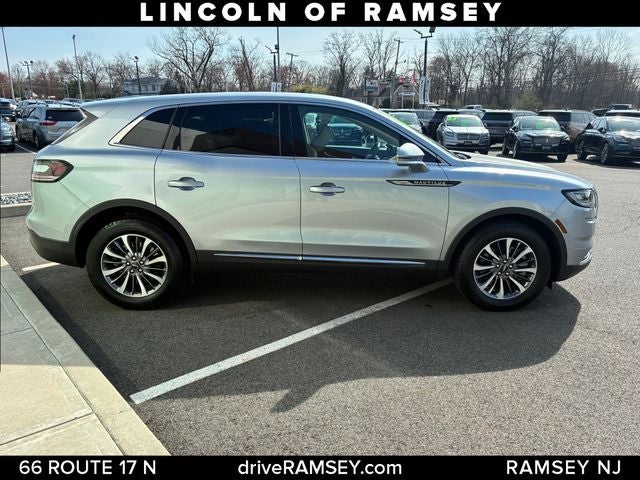 2023 Lincoln Nautilus Standard