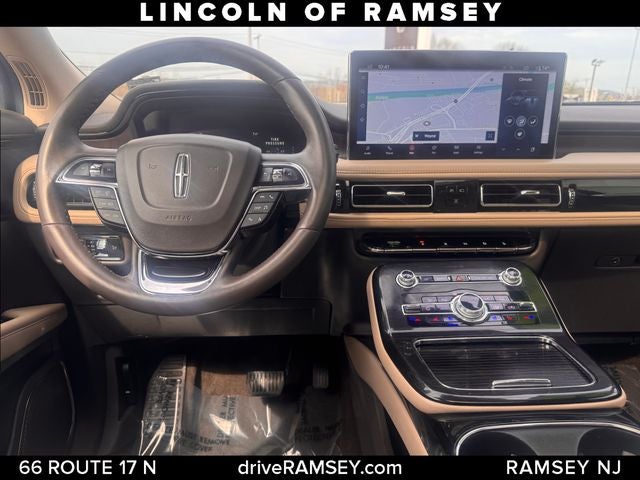 2022 Lincoln Nautilus Reserve