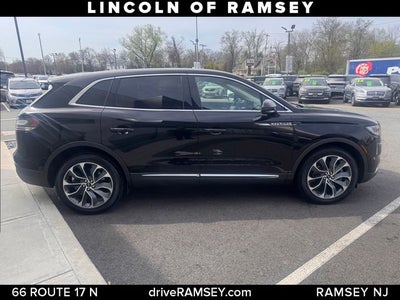 2022 Lincoln Nautilus Reserve