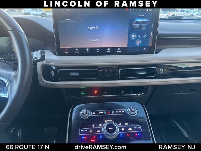 2022 Lincoln Nautilus Reserve