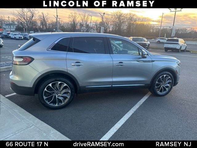 2022 Lincoln Nautilus Reserve