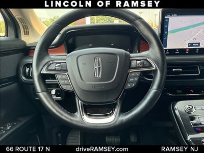 2022 Lincoln Nautilus Reserve
