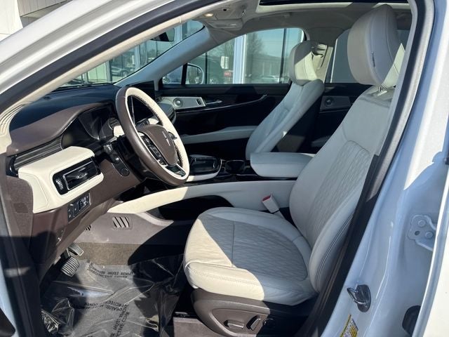 2022 Lincoln Nautilus Black Label