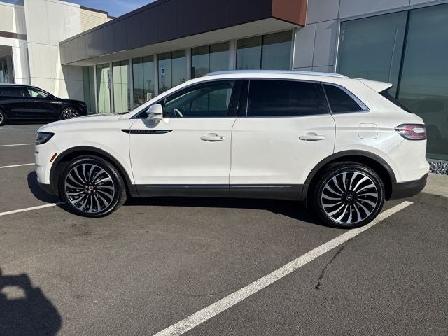 2022 Lincoln Nautilus Black Label