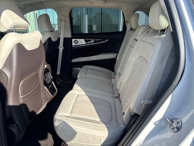 2022 Lincoln Nautilus Black Label