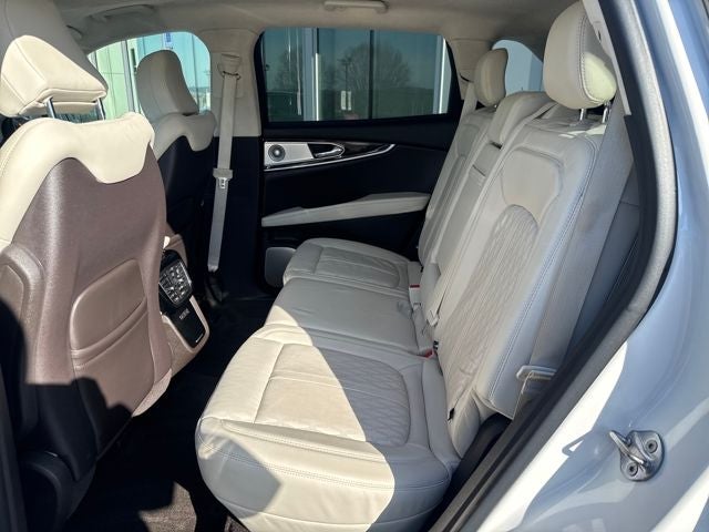 2022 Lincoln Nautilus Black Label