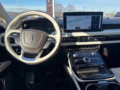 2022 Lincoln Nautilus Black Label