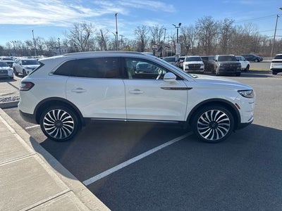 2022 Lincoln Nautilus Black Label