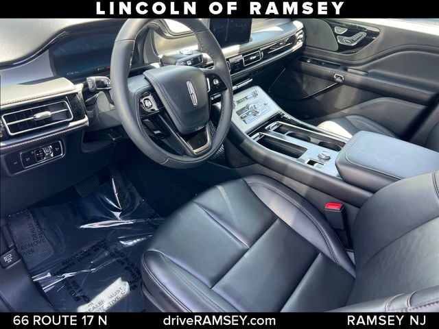 2023 Lincoln Aviator Standard