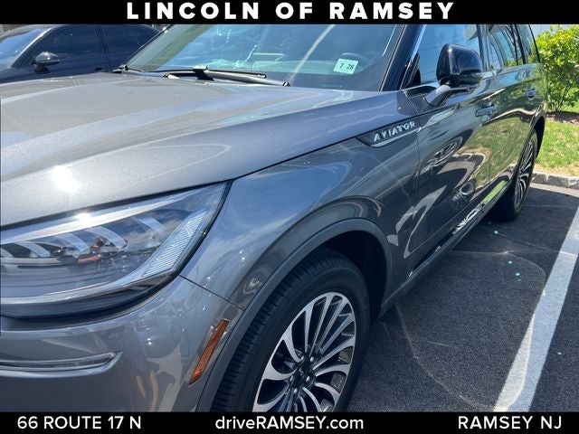 2023 Lincoln Aviator Standard