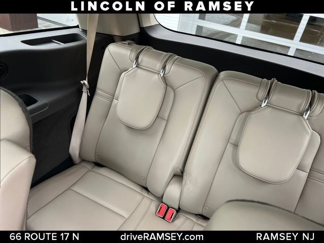 2023 Lincoln Aviator Standard