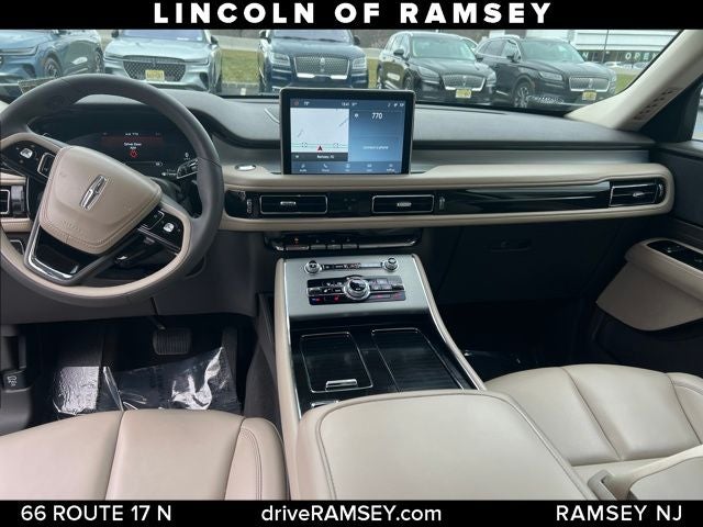 2023 Lincoln Aviator Standard
