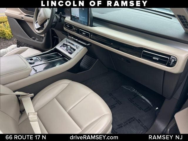 2023 Lincoln Aviator Standard