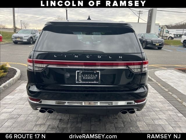 2023 Lincoln Aviator Standard