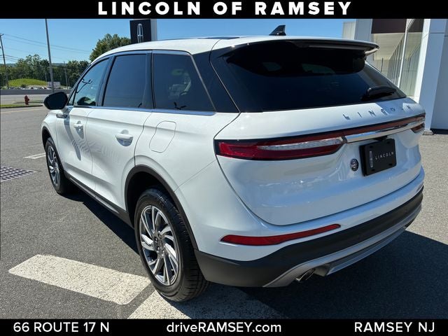 2023 Lincoln Corsair Standard