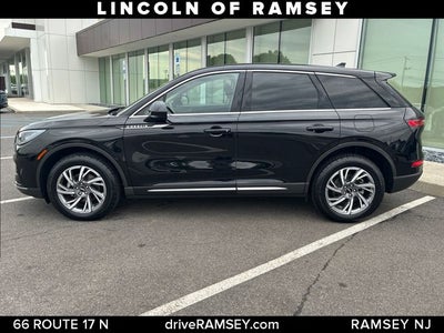 2023 Lincoln Corsair Standard