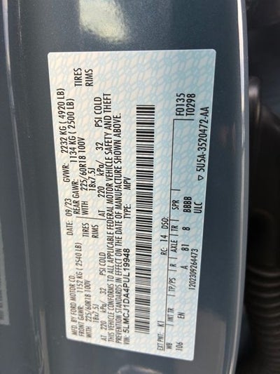 2023 Lincoln Corsair Standard