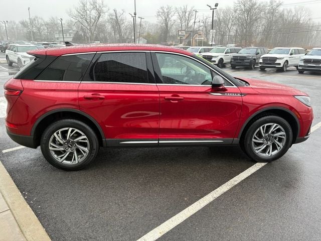 2023 Lincoln Corsair Standard