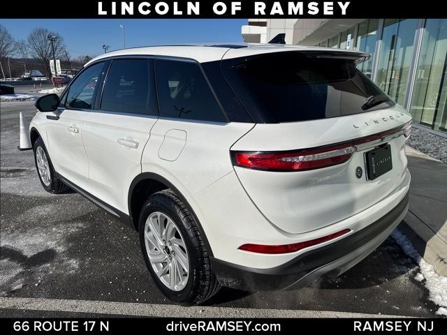 2023 Lincoln Corsair Standard