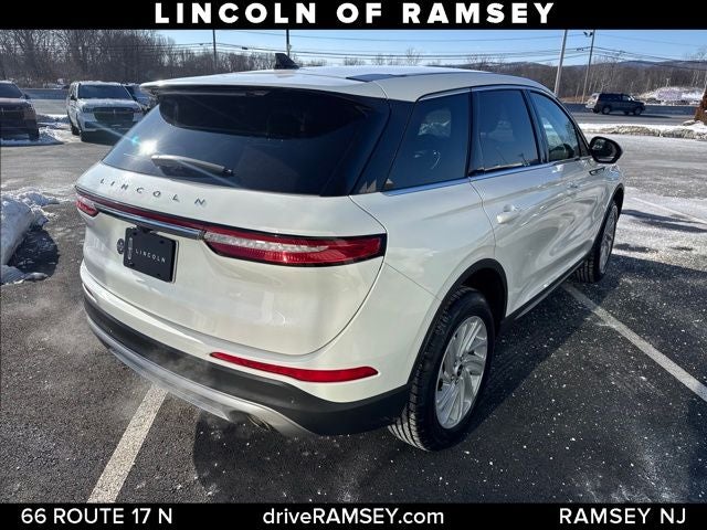 2023 Lincoln Corsair Standard