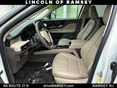 2023 Lincoln Corsair Standard