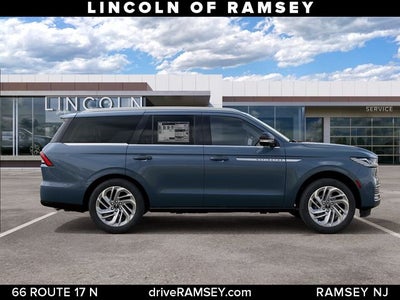 2027 Lincoln Navigator Reserve