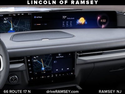 2027 Lincoln Navigator Reserve