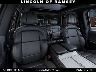 2027 Lincoln Navigator Reserve
