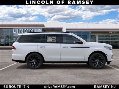 2027 Lincoln Navigator Reserve