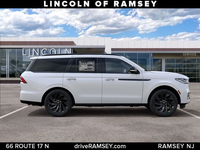 2027 Lincoln Navigator Reserve