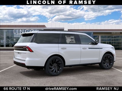 2027 Lincoln Navigator Reserve