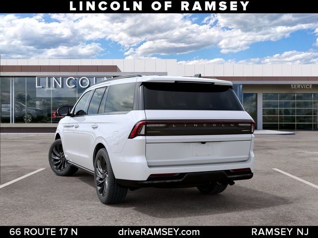 2027 Lincoln Navigator Reserve