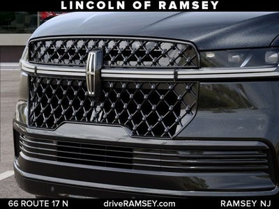 2027 Lincoln Navigator Reserve